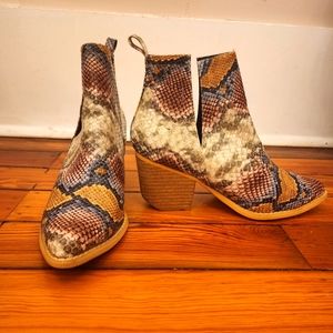 Snakeskin multicolor cowboy booties